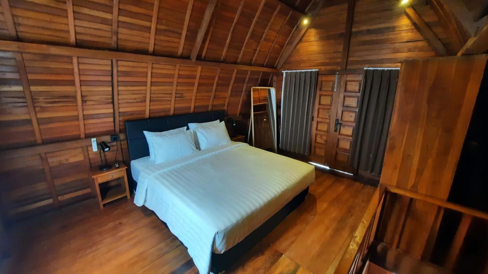 Kayu Joglos Ubud